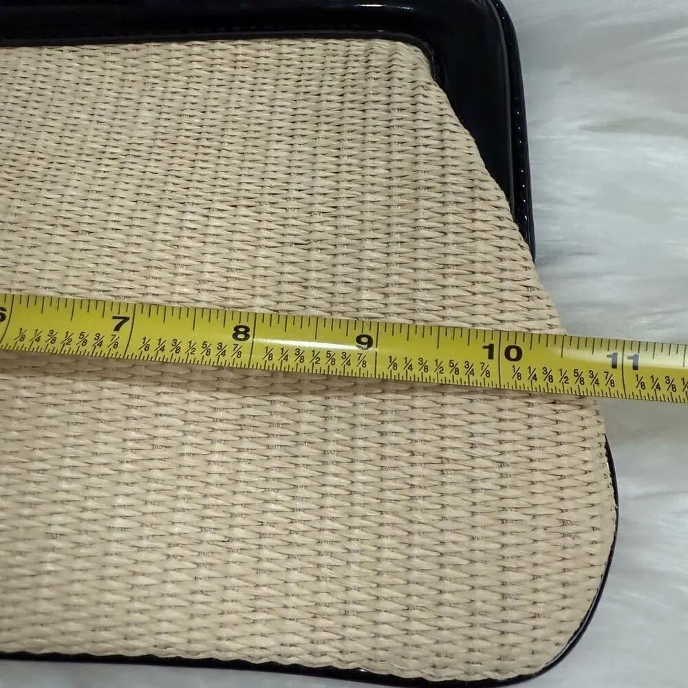 Liz Claiborne Clamshell Purse Clutch Straw Stripe Bag Tan Black Patent
